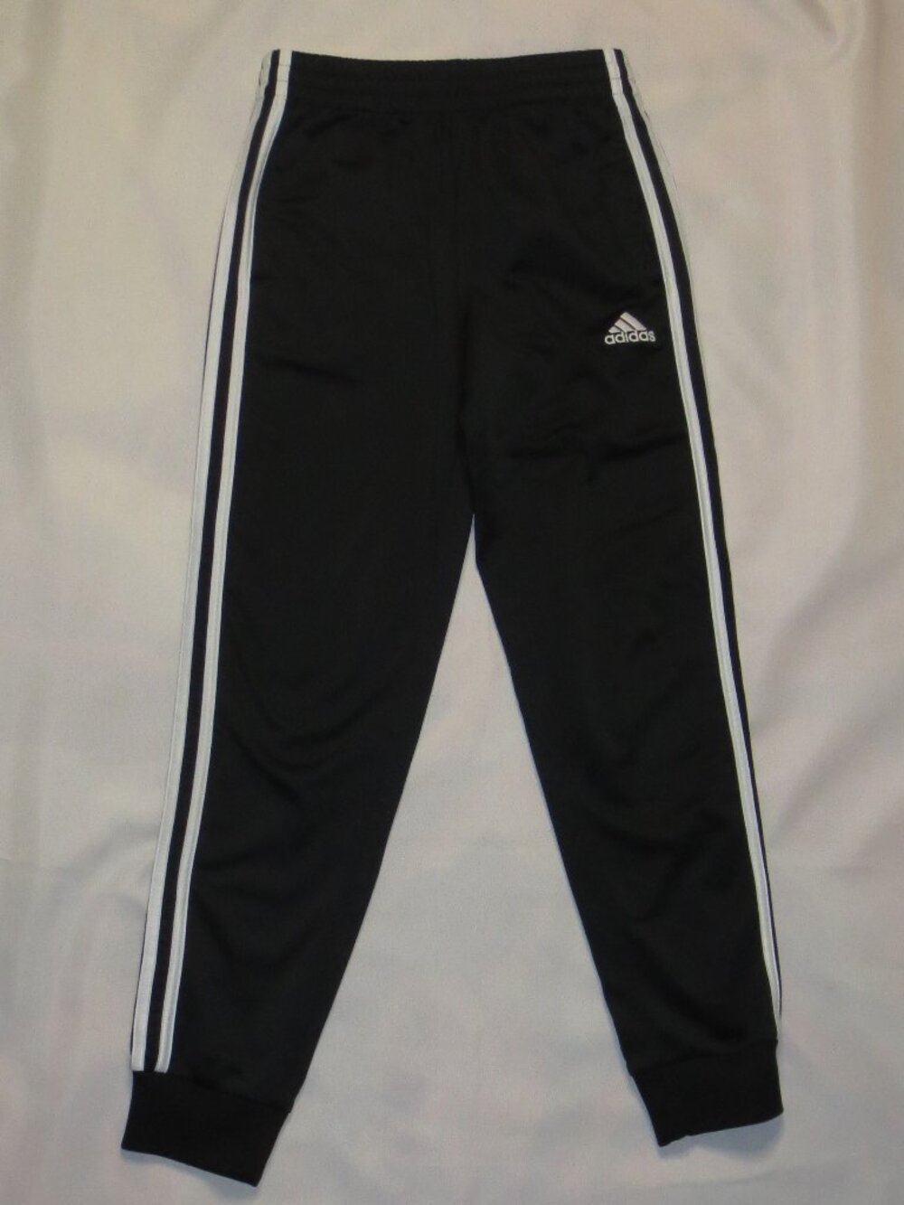 ADIDAS boys JOGGER black WORKOUT lightweight ATHLETIC stripe SIZE M 10/12